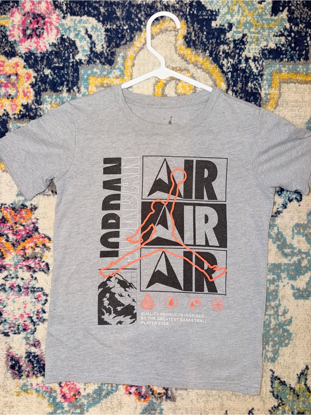 Jordan Boys Gray Graphic T-Shirt